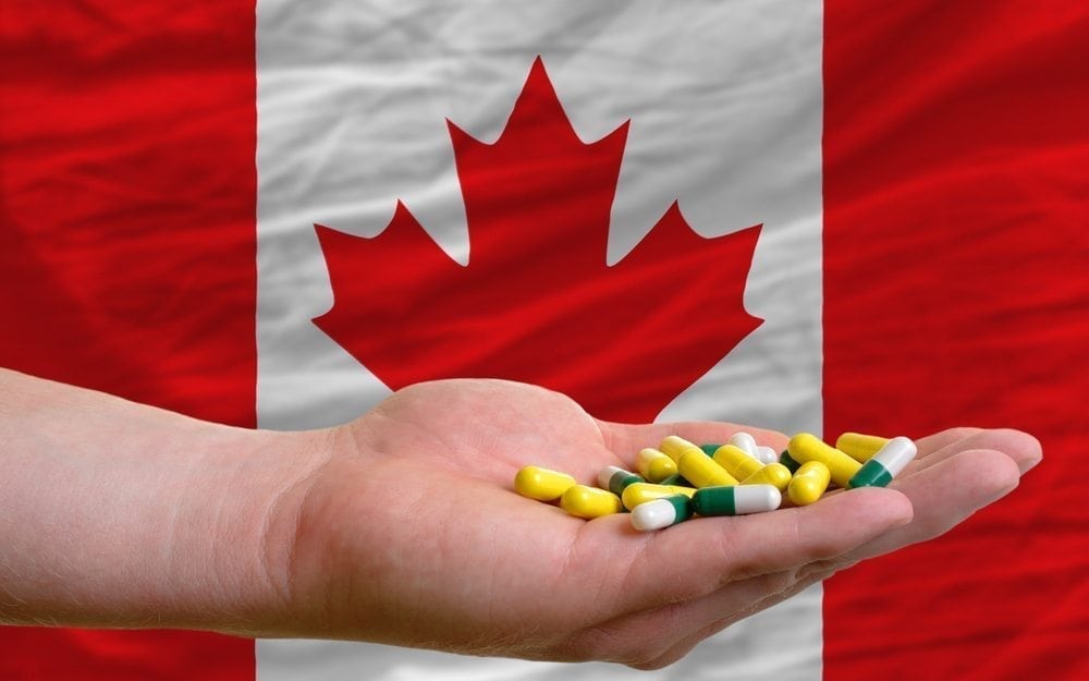 Levando medicamento para o Canadá