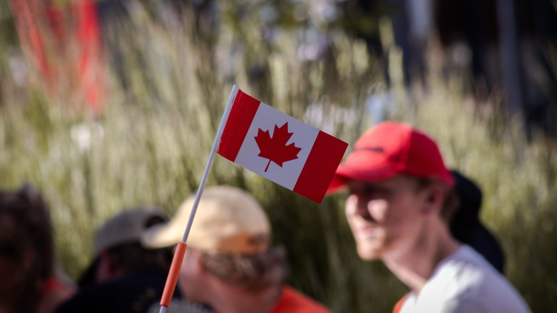Canada small flag